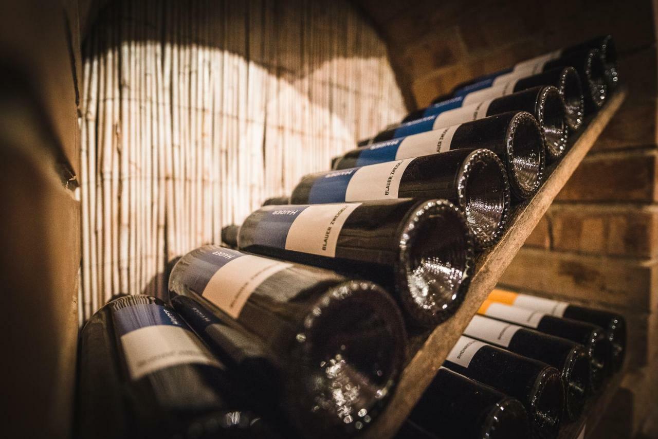 Weingut Gaestehaus D&D Haider Йойс Екстериор снимка